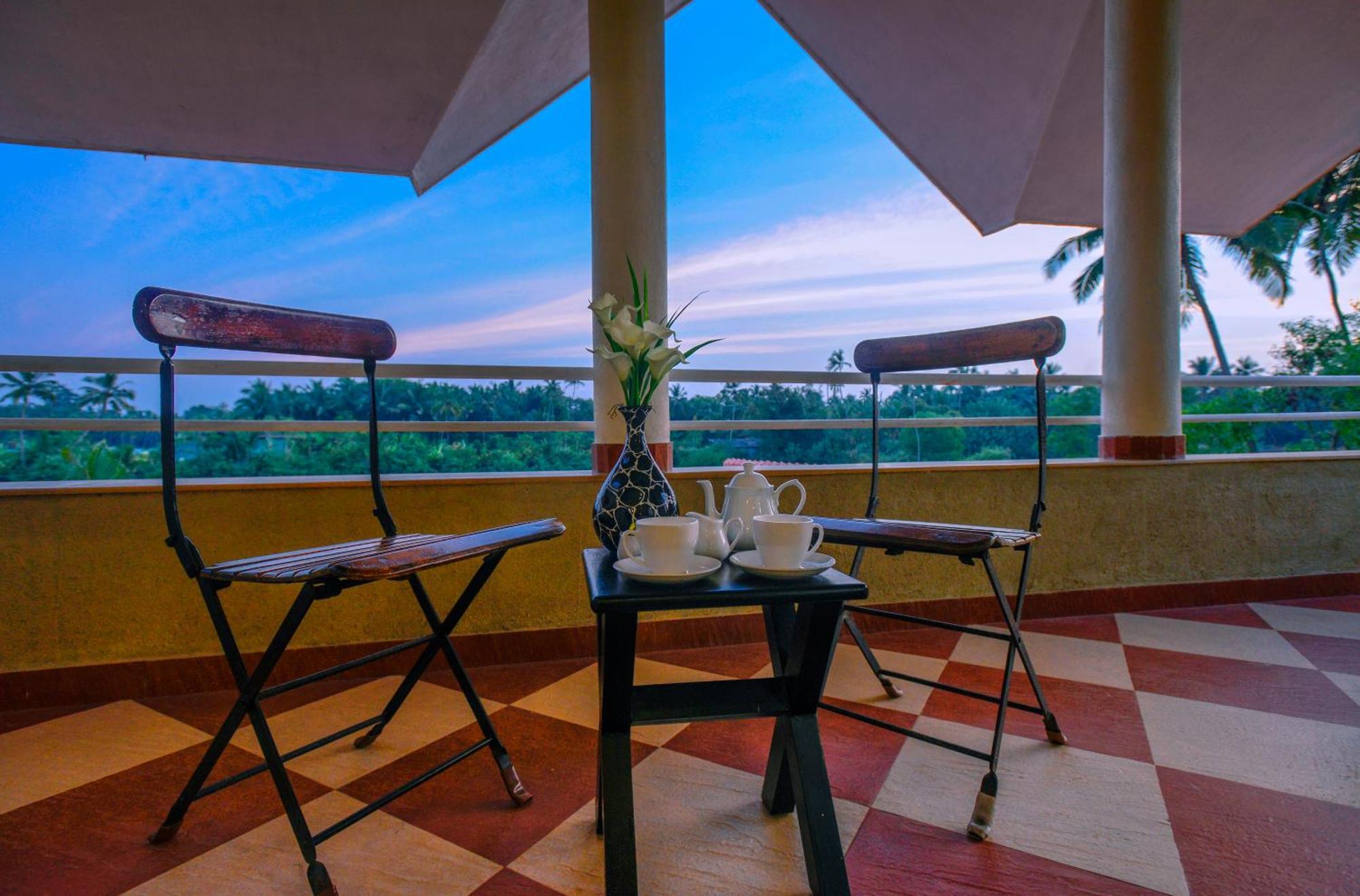 Treehouse Blue Hotel & Villas Колва Экстерьер фото